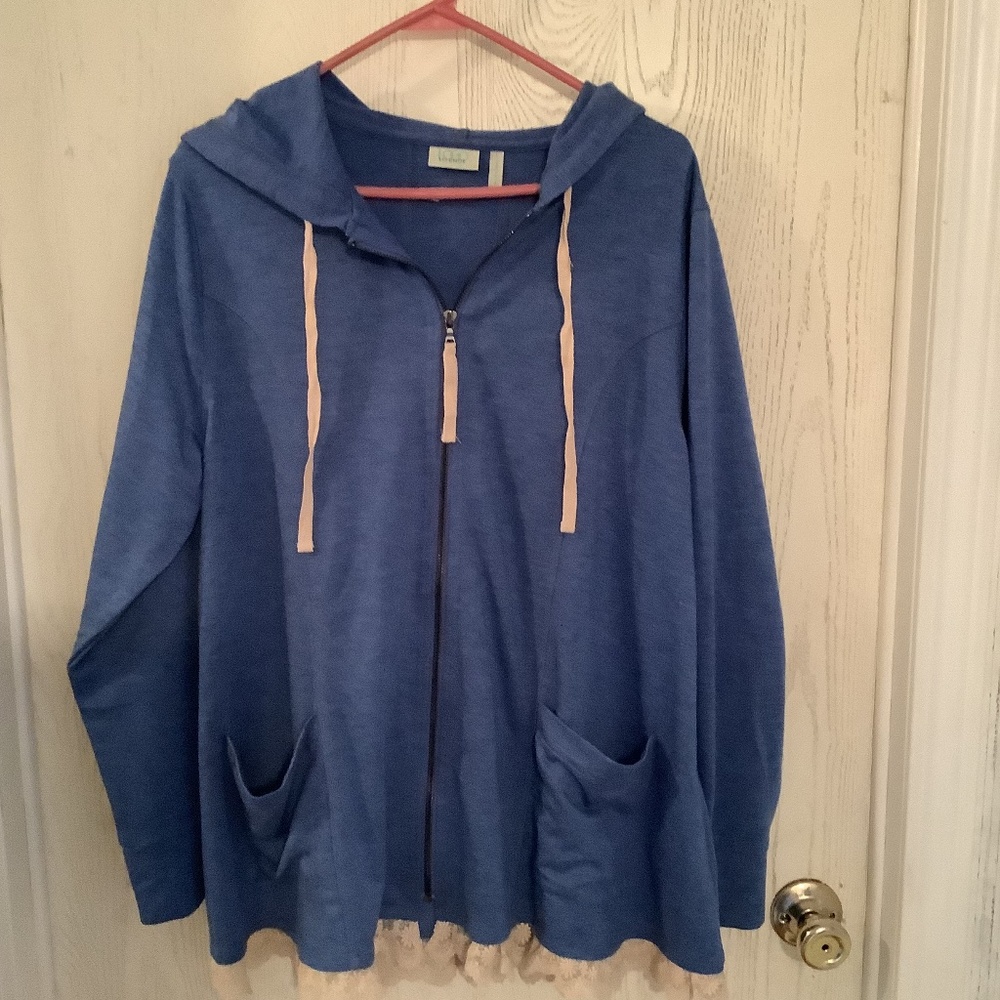 Logo jacket